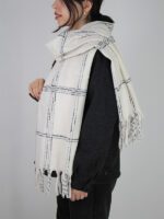 شال موهر مدل سیاه سفید - Image 7