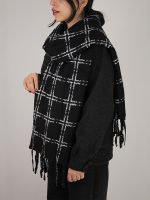 شال موهر مدل سیاه سفید - Image 9